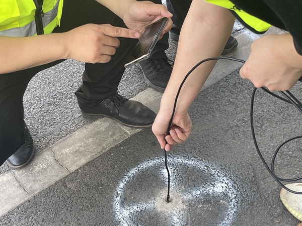 “聰明”雷達(dá)探測(cè)車上線，無(wú)損檢測(cè)方式為道路做“B超”